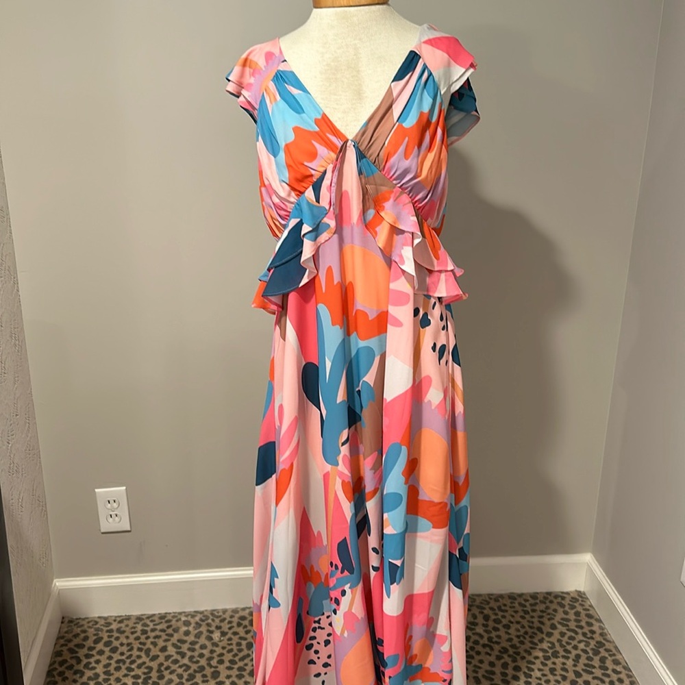 Cezele Collection fun bright print maxi. Never worn. Great condition.